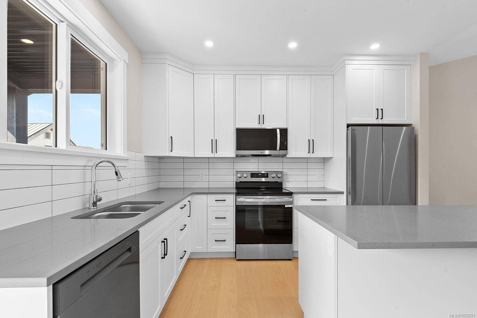 Lake Cowichan, BC V0R 2G0,212 Oak Lane