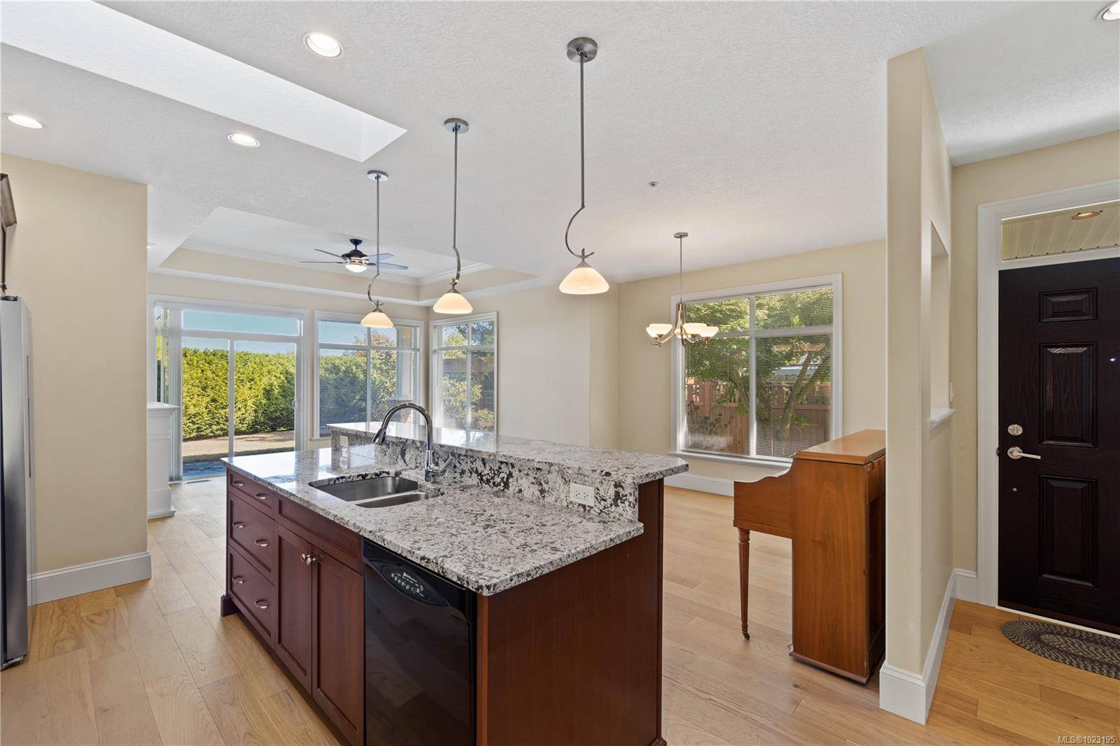 Parksville, BC V9P 2H9,447 Pym St S #25