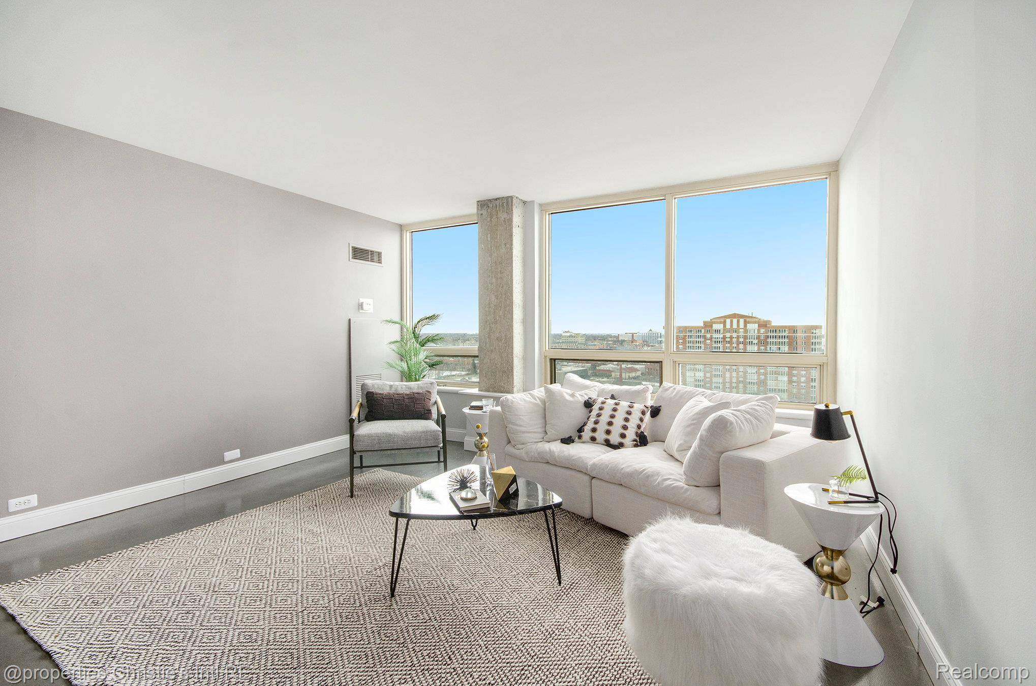 Detroit, MI 48207,3320 Spinnaker LN #15B