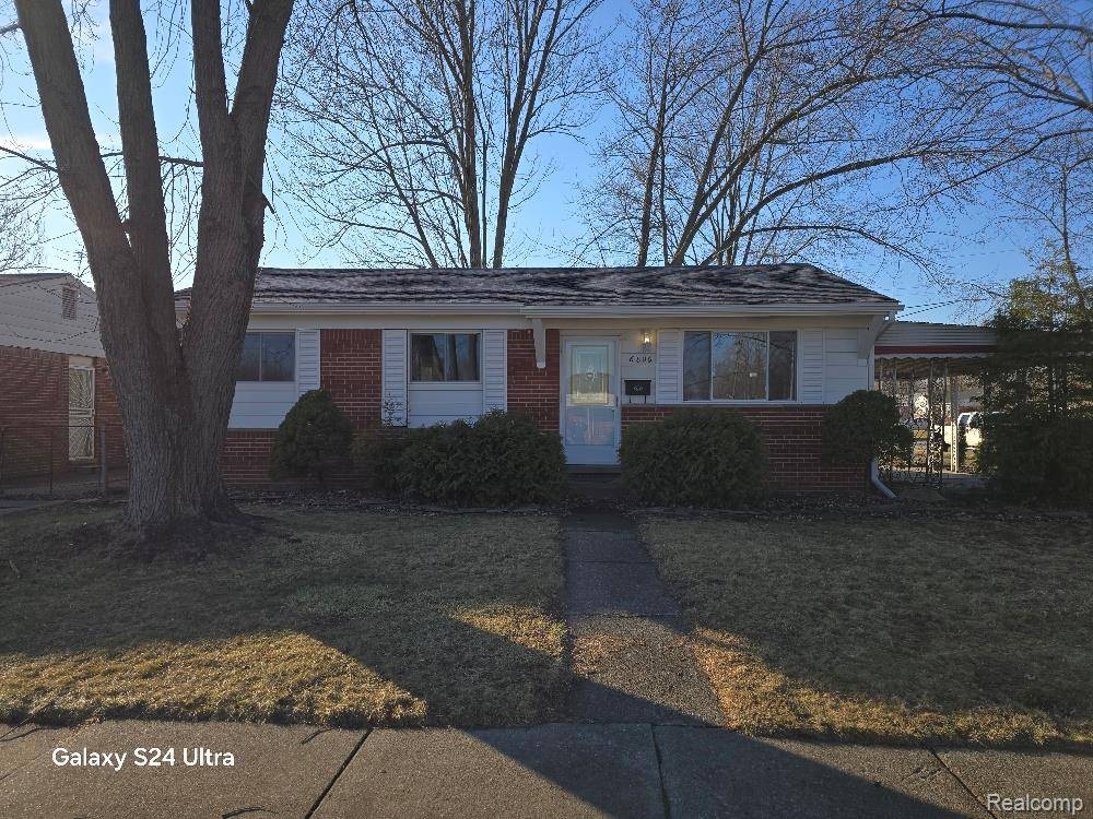 Romulus, MI 48174,6806 Niagara ST