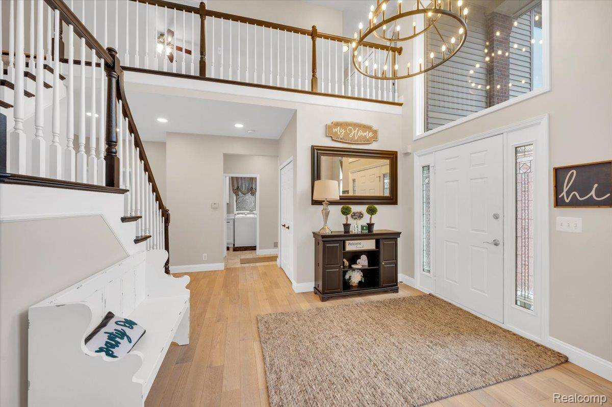 Shelby Twp, MI 48316,54424 Maple Creek CT