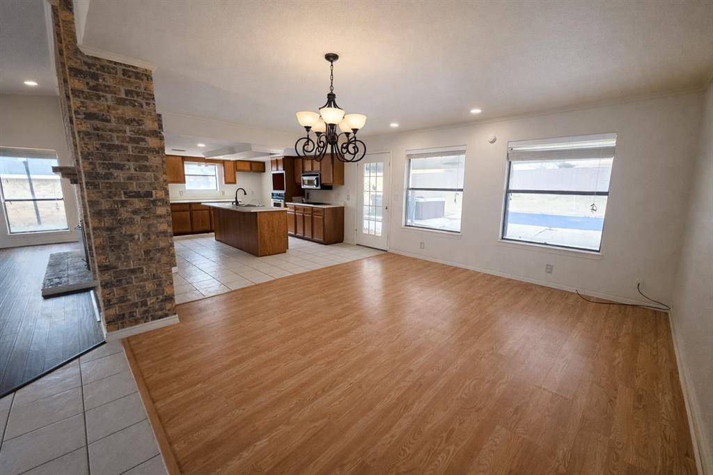 Bonham, TX 75418,414 Jo Aynn Circle