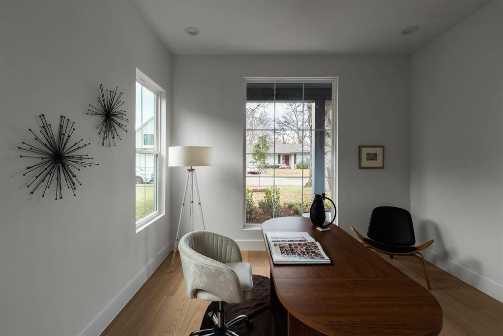 Dallas, TX 75238,10314 Lanshire Drive