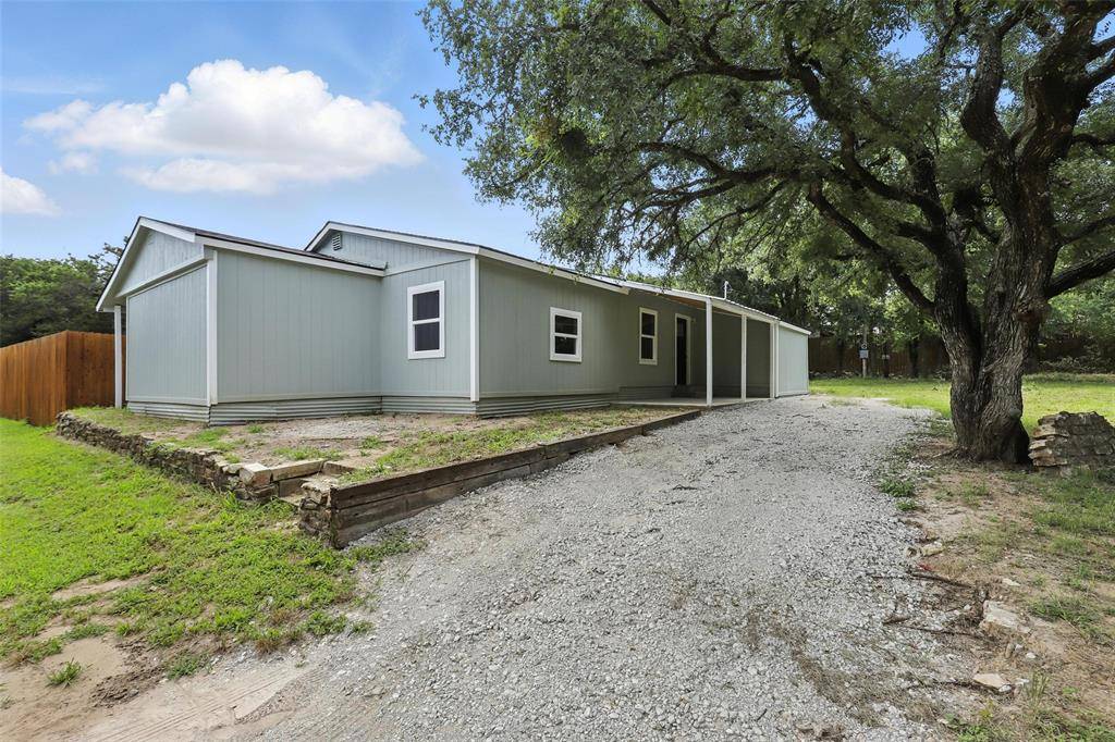 Rio Vista, TX 76093,4911 Cimmaron Trail