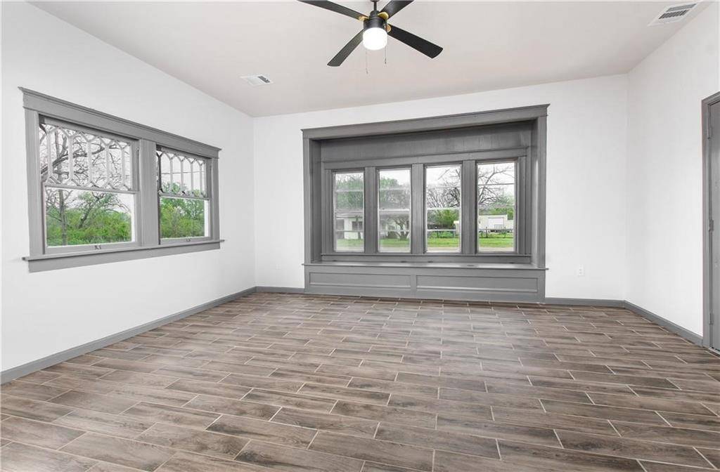 Moody, TX 76557,606 6th Street