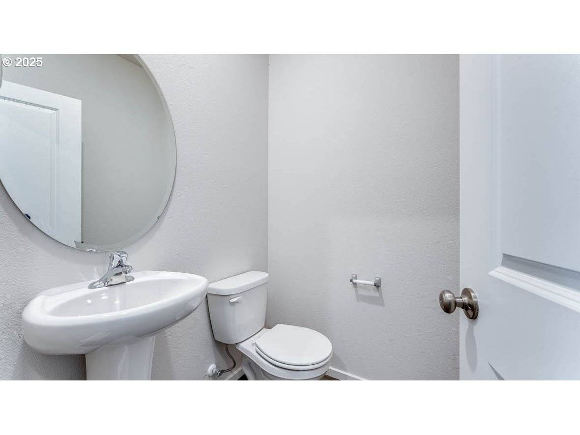 Salem, OR 97301,419 Pietro ST NE