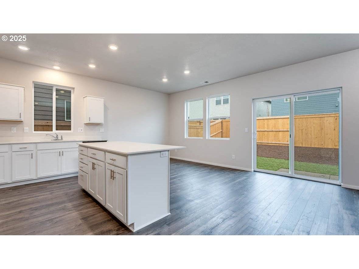 Salem, OR 97301,419 Pietro ST NE