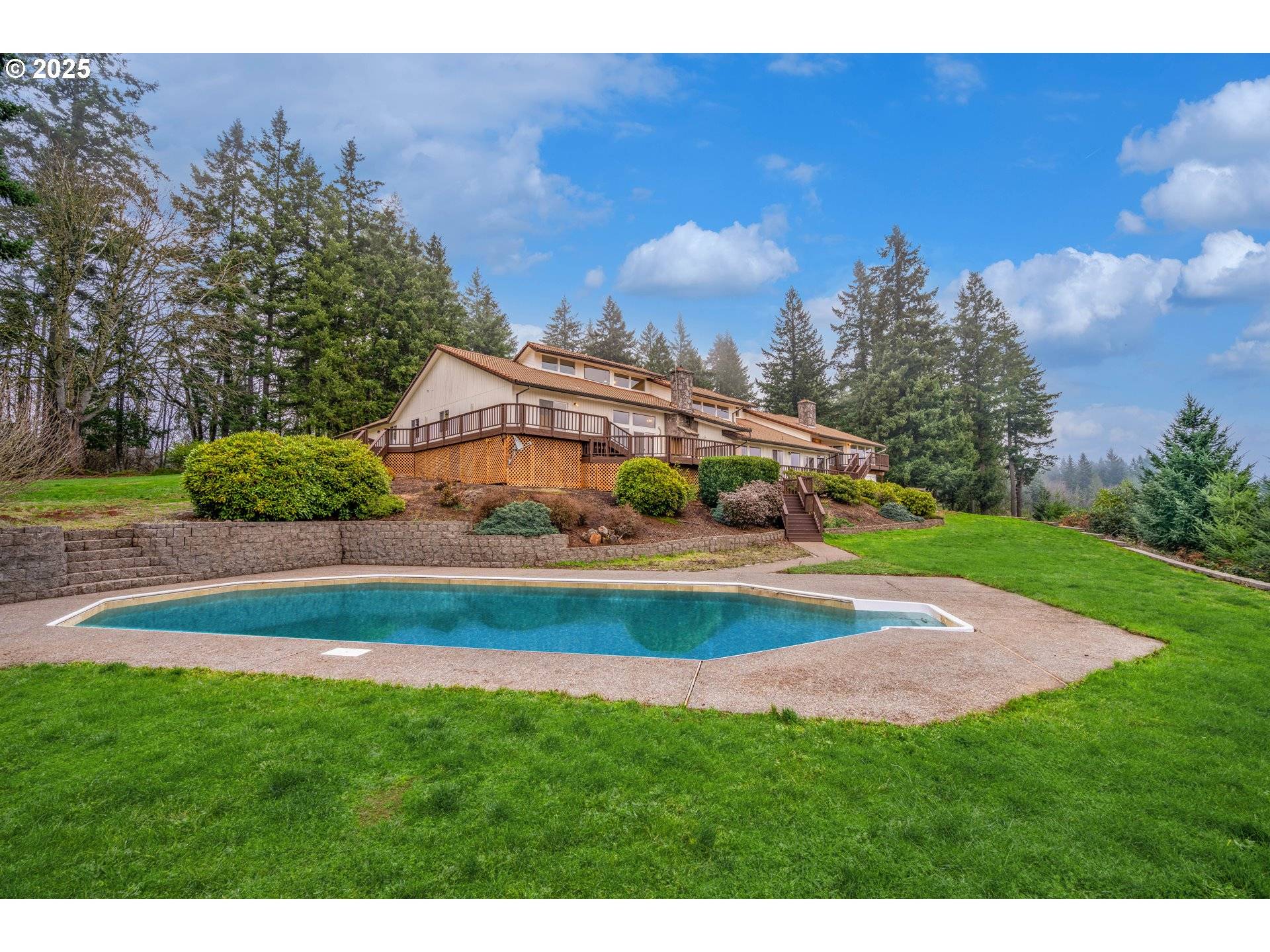 Mulino, OR 97042,15280 S HOWARDS MILL RD