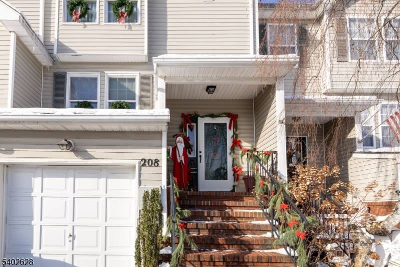 Hackettstown Town, NJ 07840,208 Canal Way