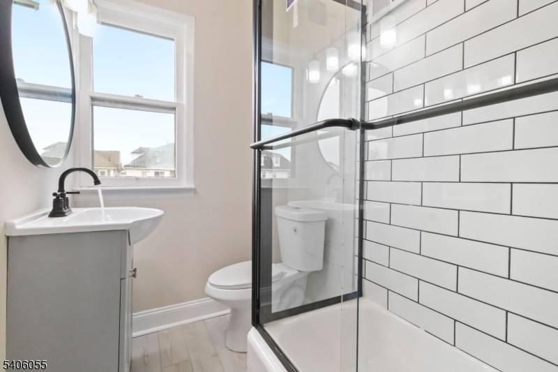 Phillipsburg Town, NJ 08865,233 Irwin St