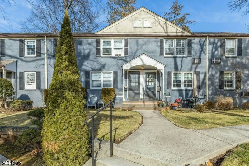 Cranford Twp., NJ 07016,306 Lincoln Park #306