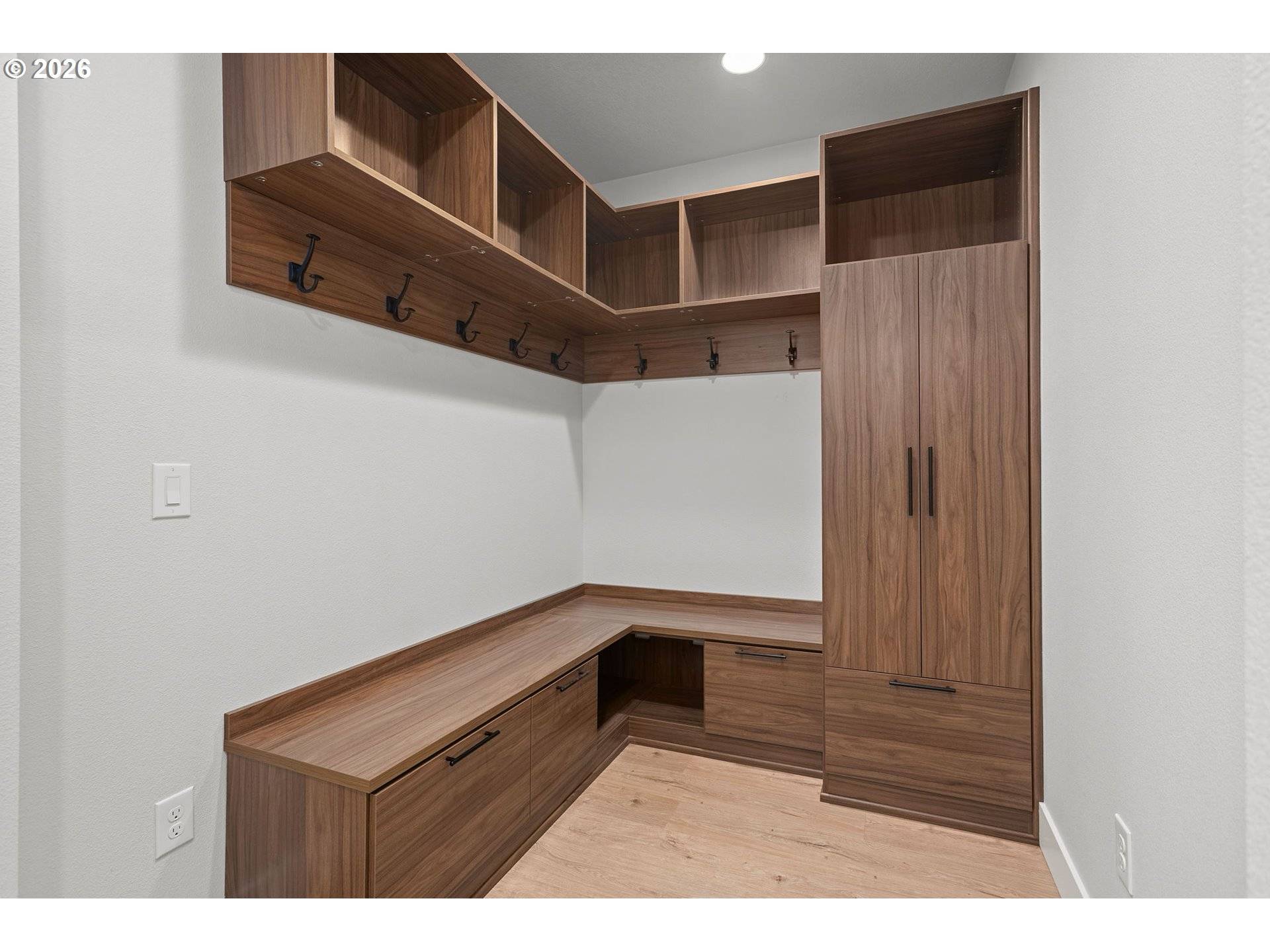 Ridgefield, WA 98642,719 NW 178TH ST