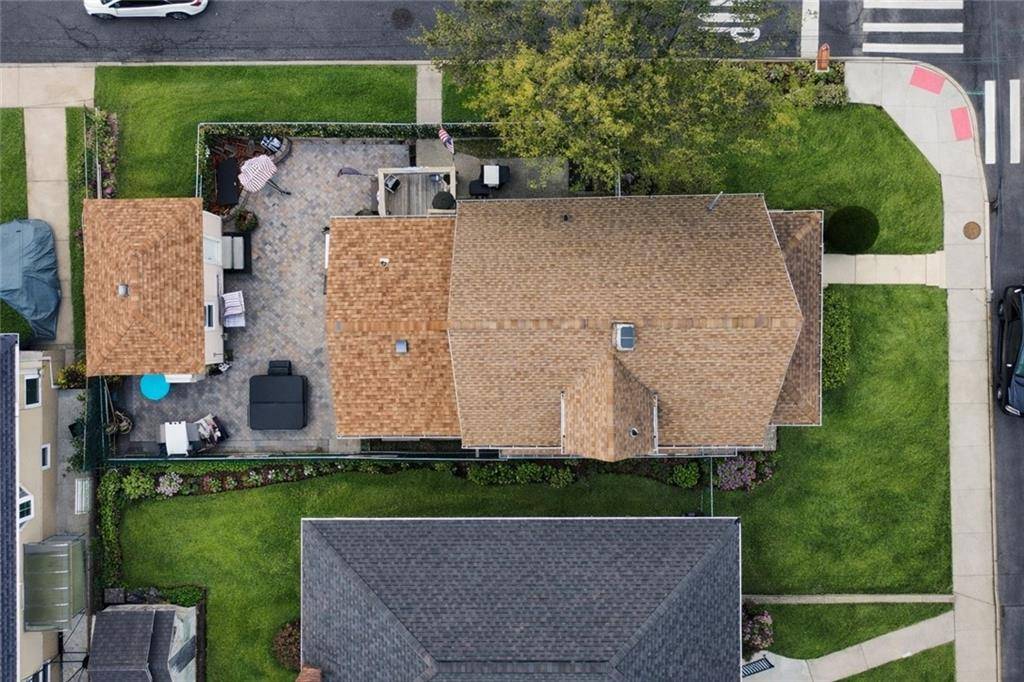 Staten  Island, NY 10314,202 Watchogue RD