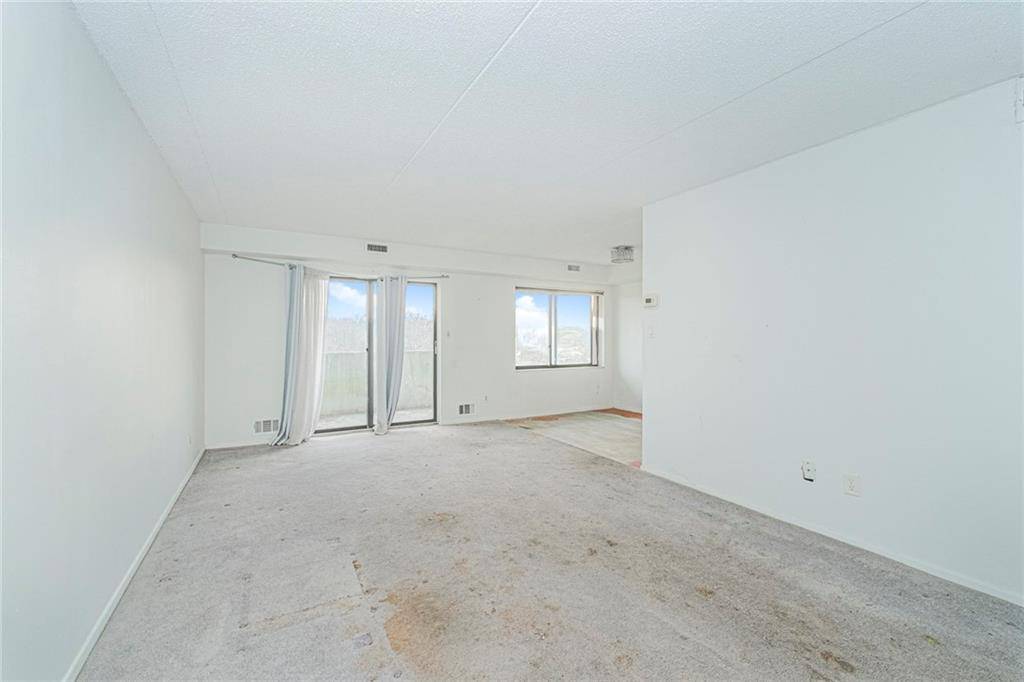 Staten  Island, NY 10314,5 Windham LOOP #7I