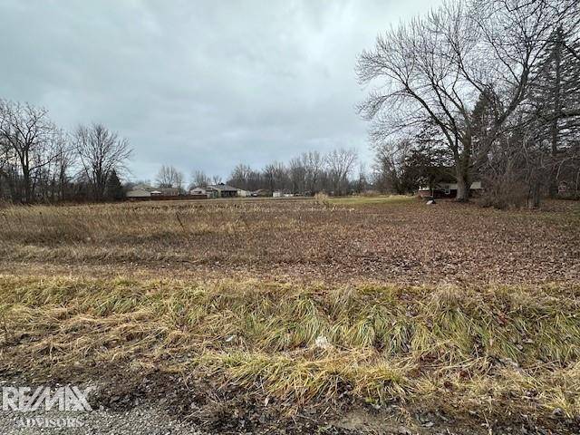 Chesterfield, MI 48051,26950 Kuchenmeister ST