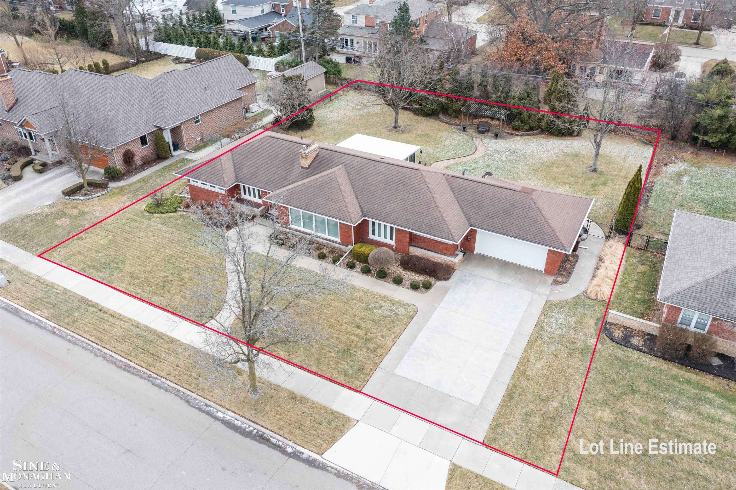 Grosse Pointe Woods, MI 48236,991 S Renaud RD