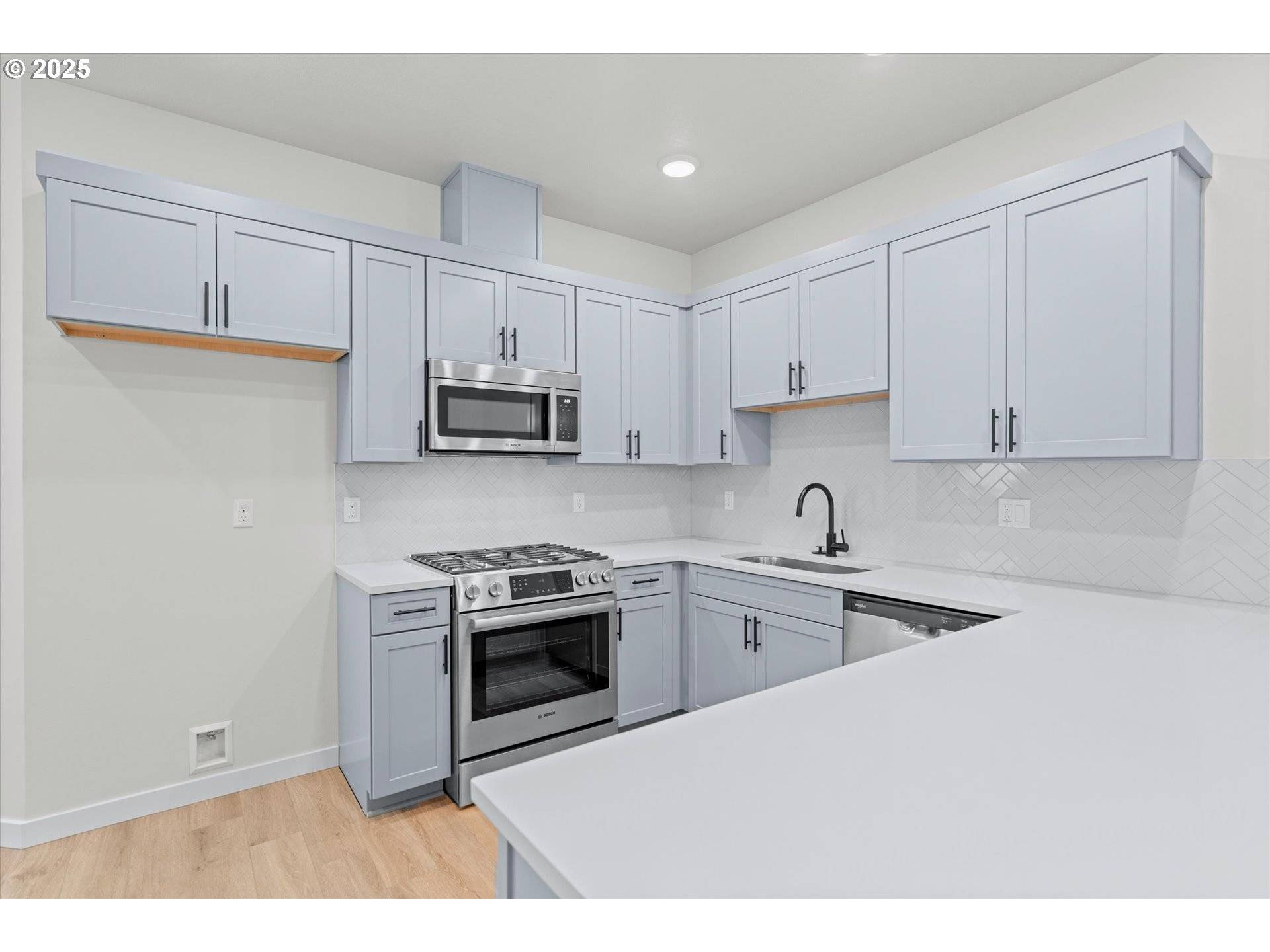 Milwaukie, OR 97267,6323 SE CHLOE ROSE WAY