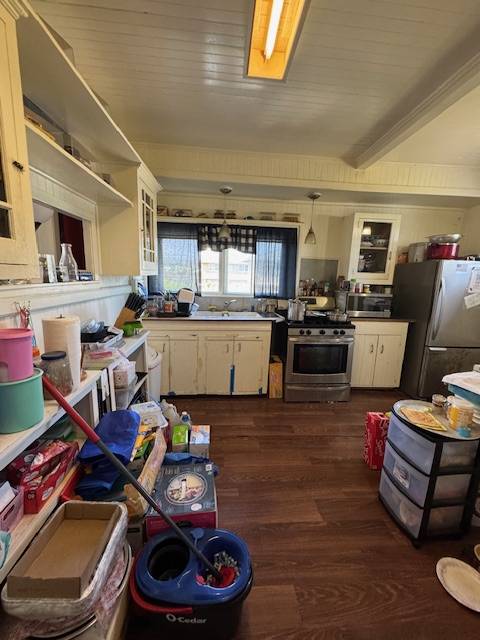 Hilo, HI 96720,1783 KILAUEA AVE