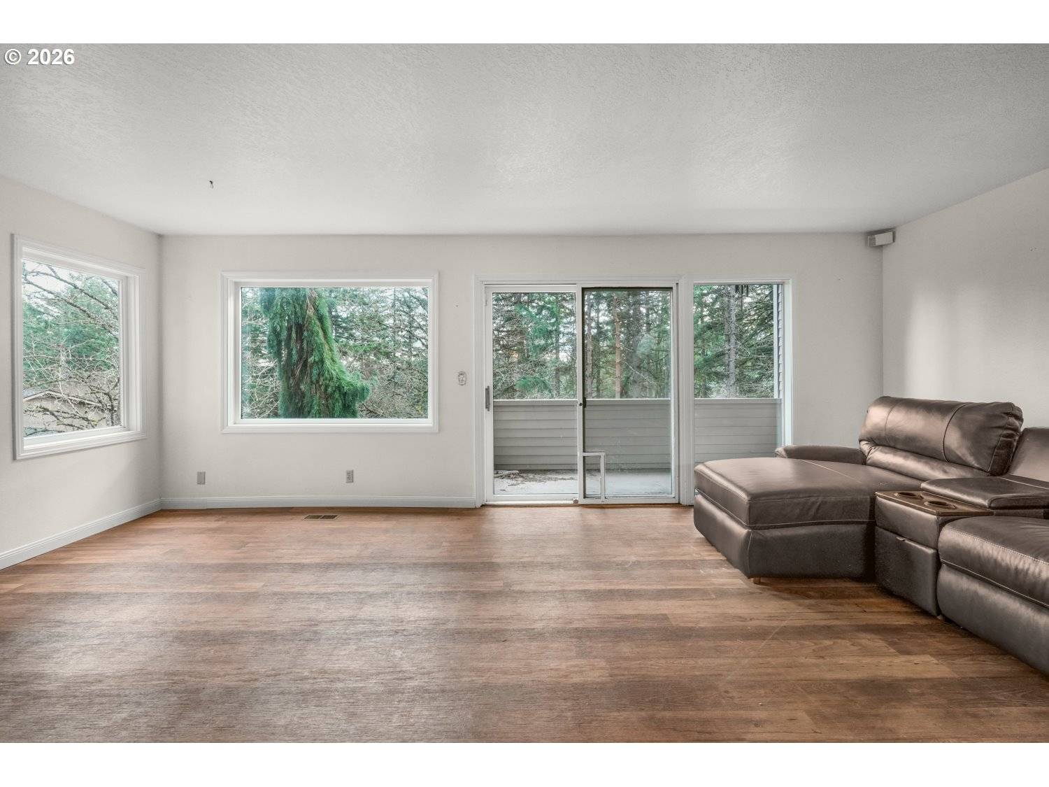 Lake Oswego, OR 97035,3101 MCNARY PKWY #11