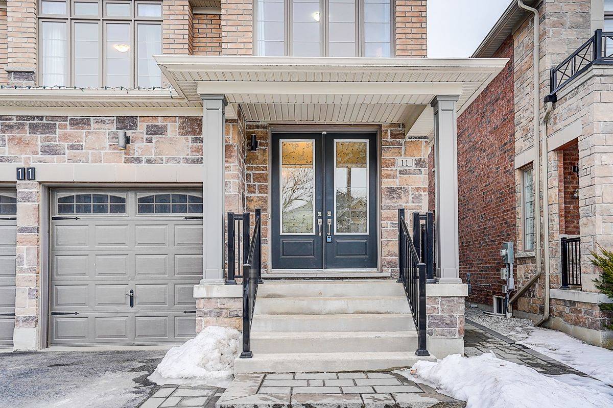 Whitby, ON L1P 0C2,11 Micklefield AVE