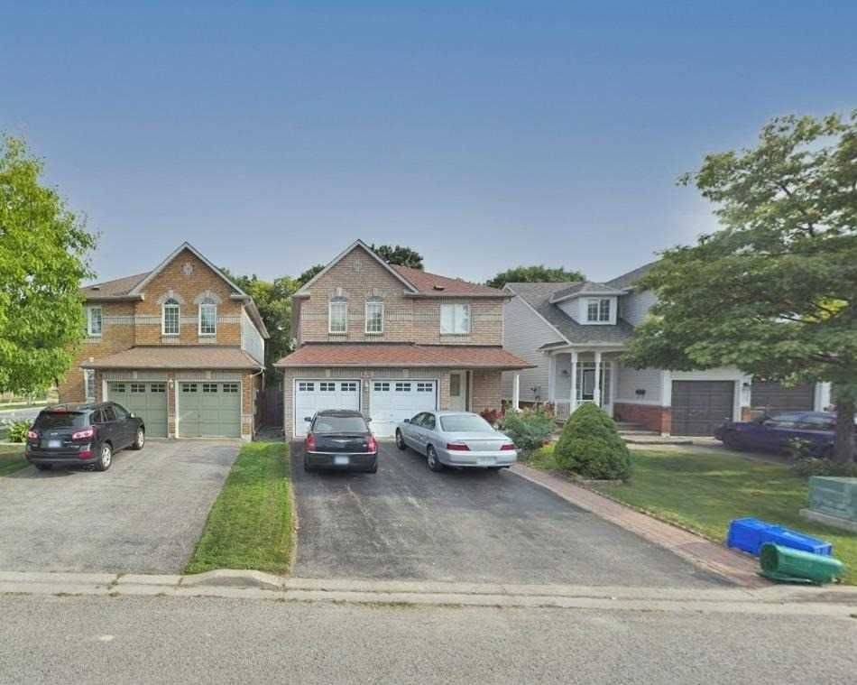 Pickering, ON L1W 4A4,1203 Monica Cook PL