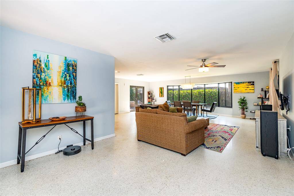 Fort Lauderdale, FL 33308,2113 NE 62nd St