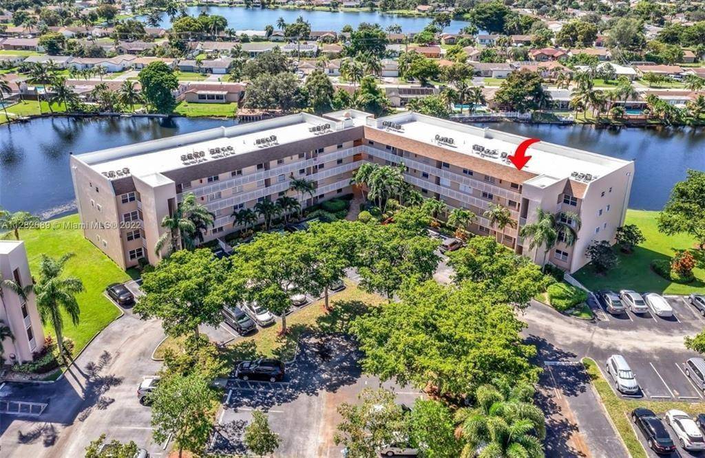 Sunrise, FL 33322,10442 Sunrise Lakes Blvd #312