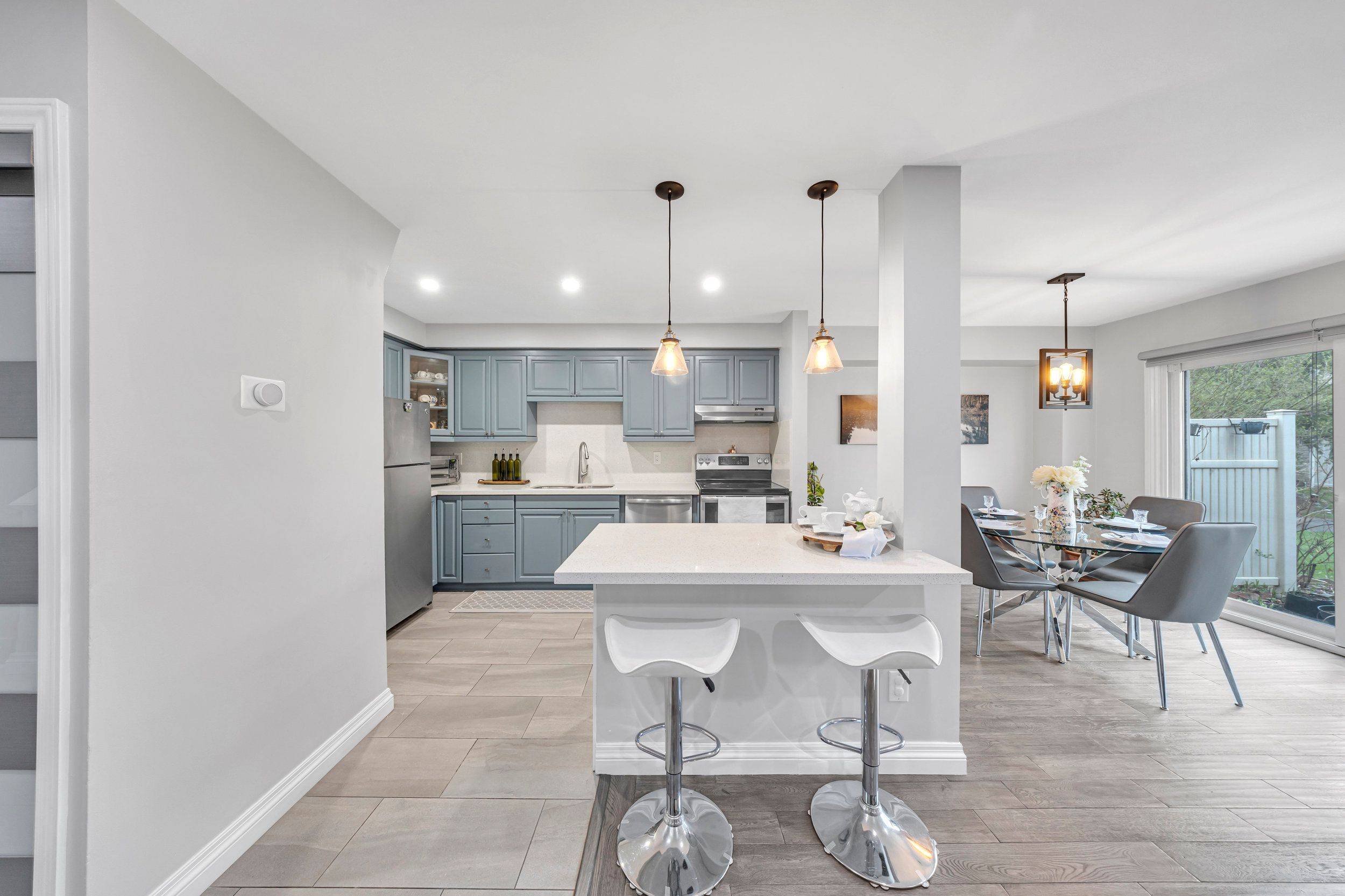 Mississauga, ON L5L 2G5,2676 Folkway DR NW #55