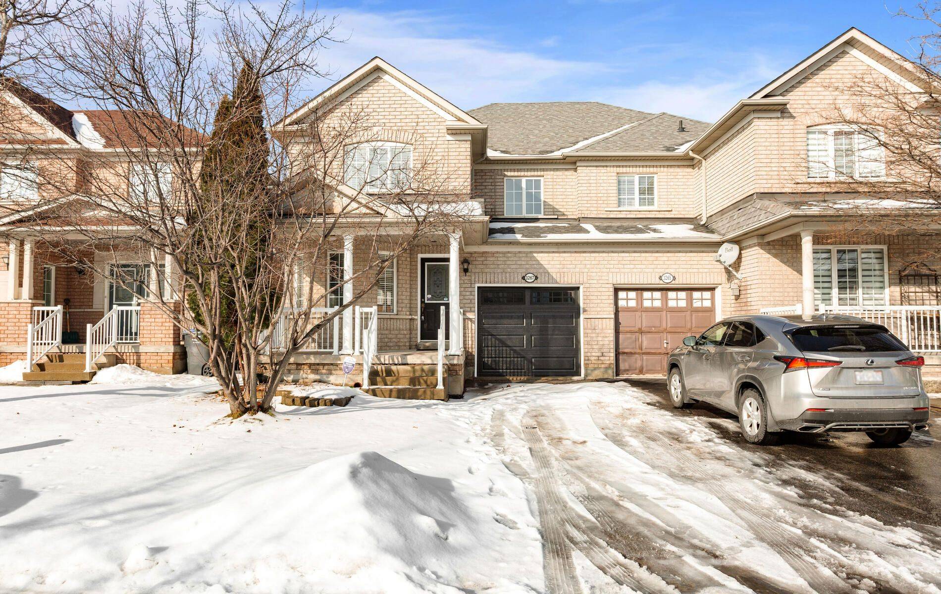 Mississauga, ON L5M 6T1,3267 Springrun WAY N