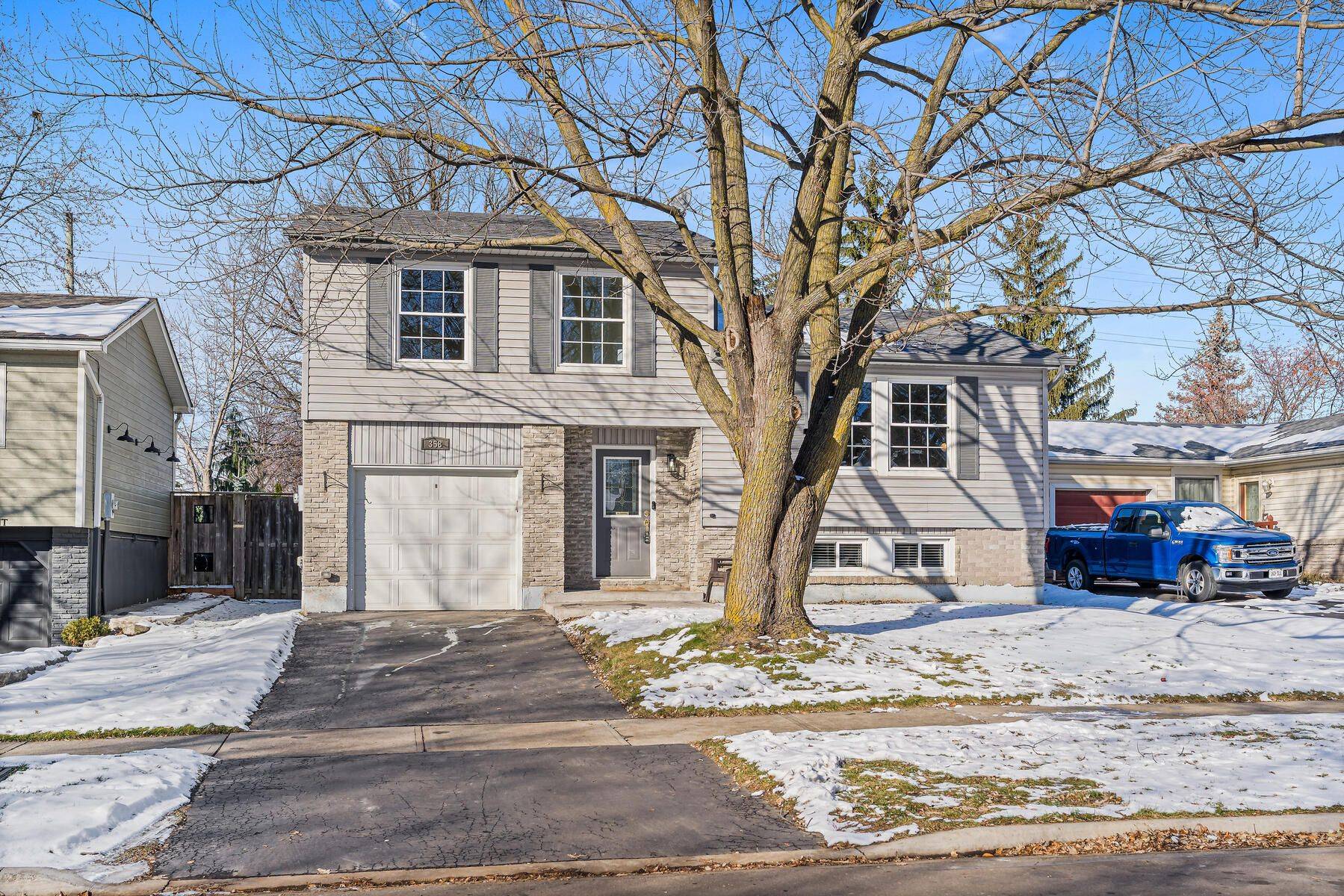 Milton, ON L9T 3G2,358 Mcnabb CRES