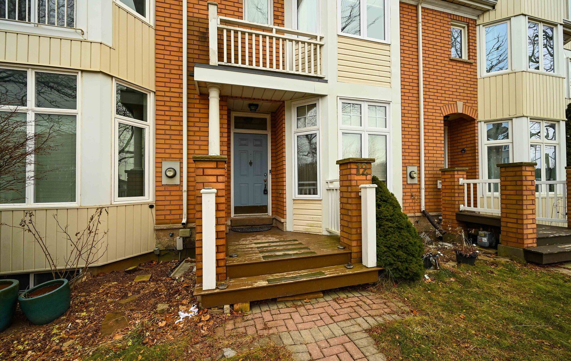 Oakville, ON L6H 6J6,12 The Greenery N/A