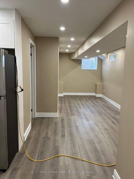 Brampton, ON L6Y 6C5,22 Temple Manor RD #Basement