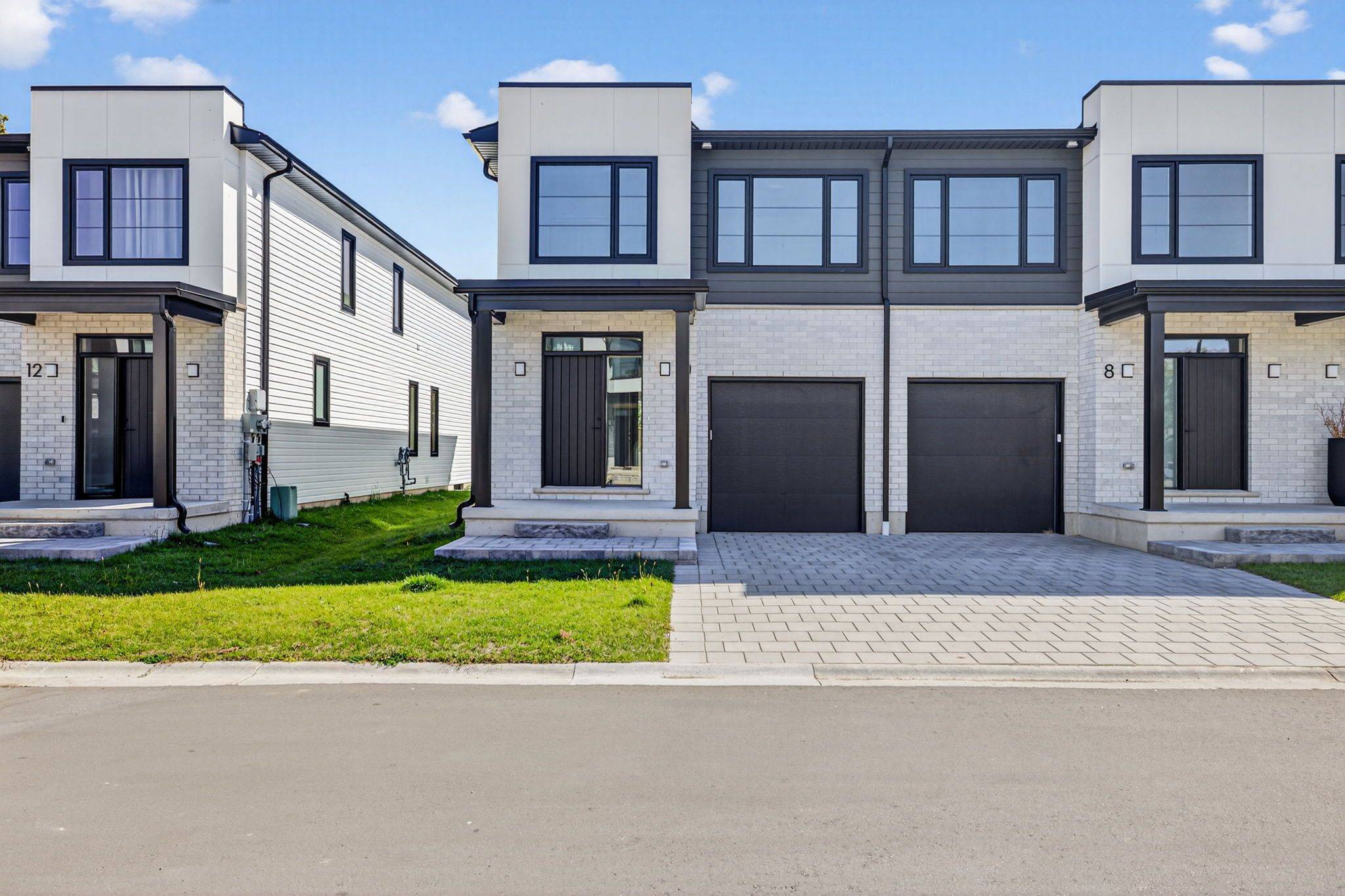 Strathroy-caradoc, ON N7G 0C1,101 SWALES AVE #10