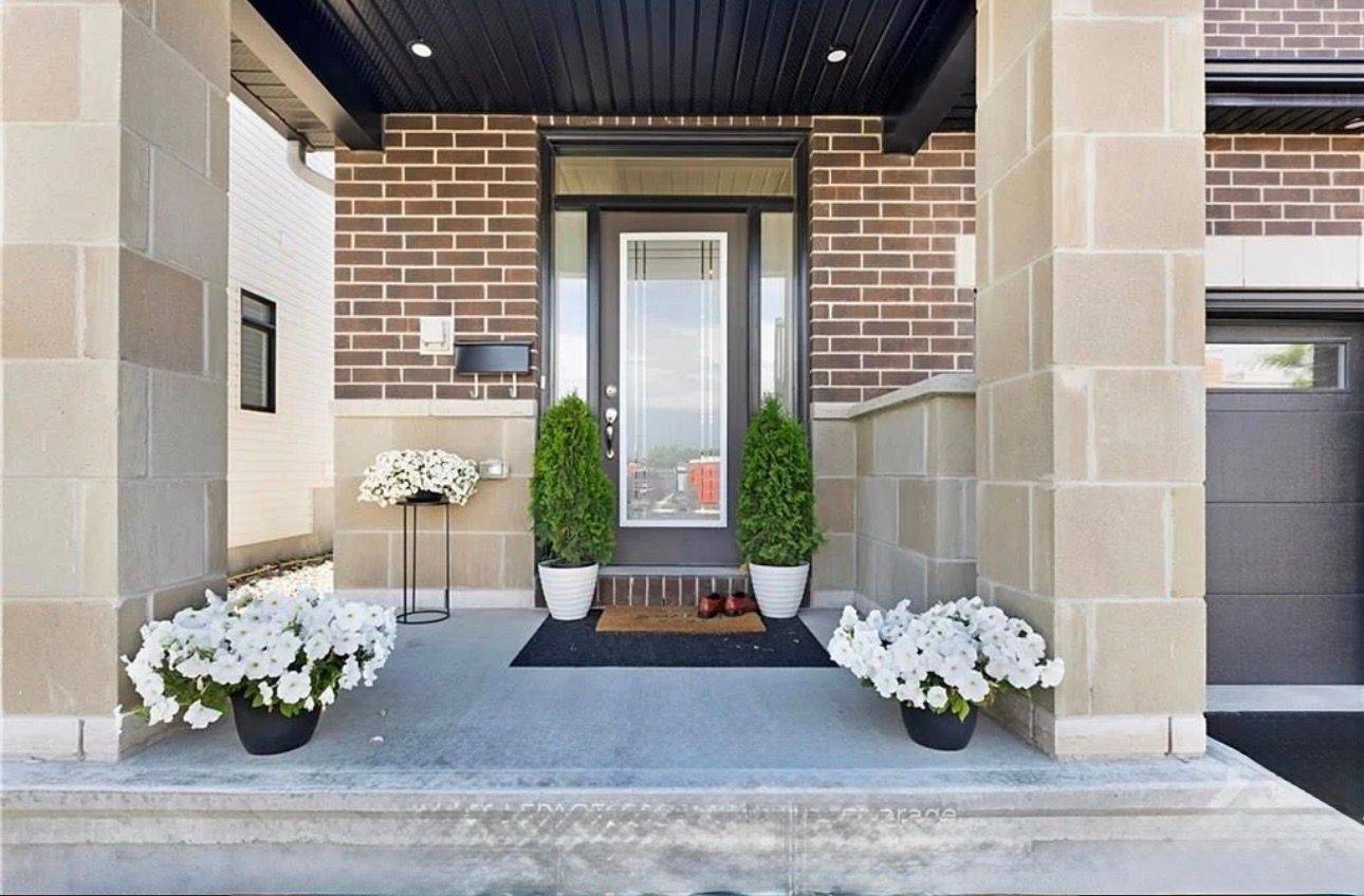 Kanata, ON K2S 0J7,208 Monticello AVE