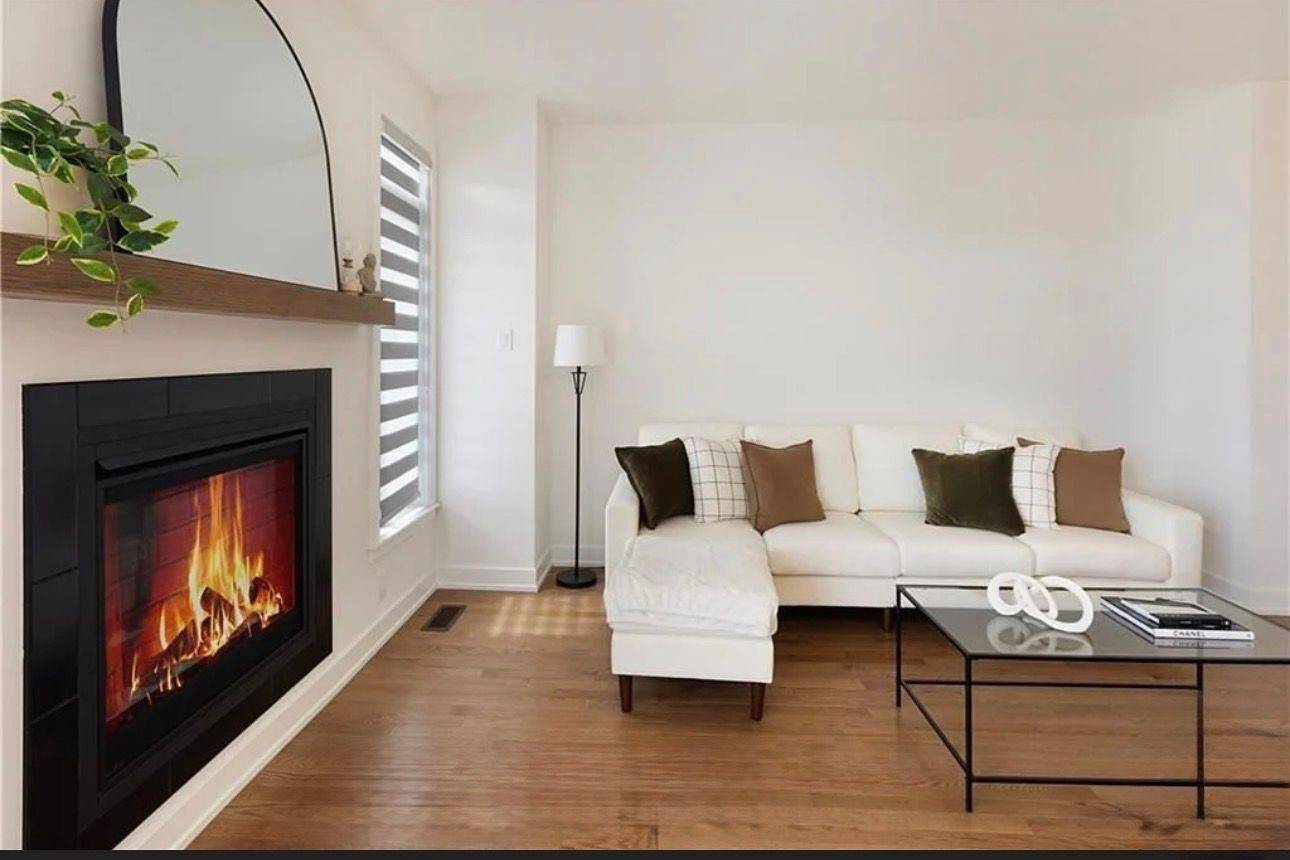 Kanata, ON K2S 0J7,208 Monticello AVE