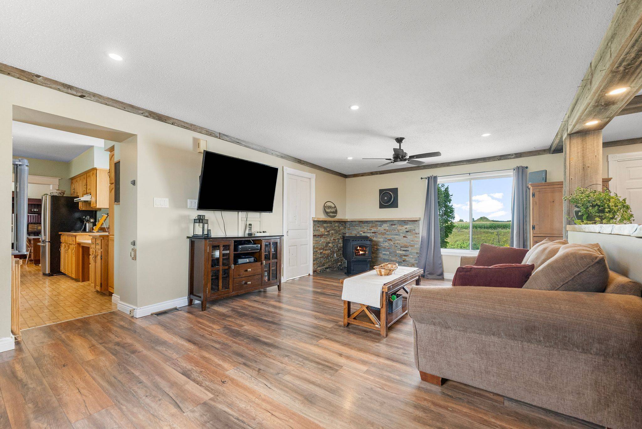 Horton, ON K7V 3Z4,1382 Lochwinnoch RD