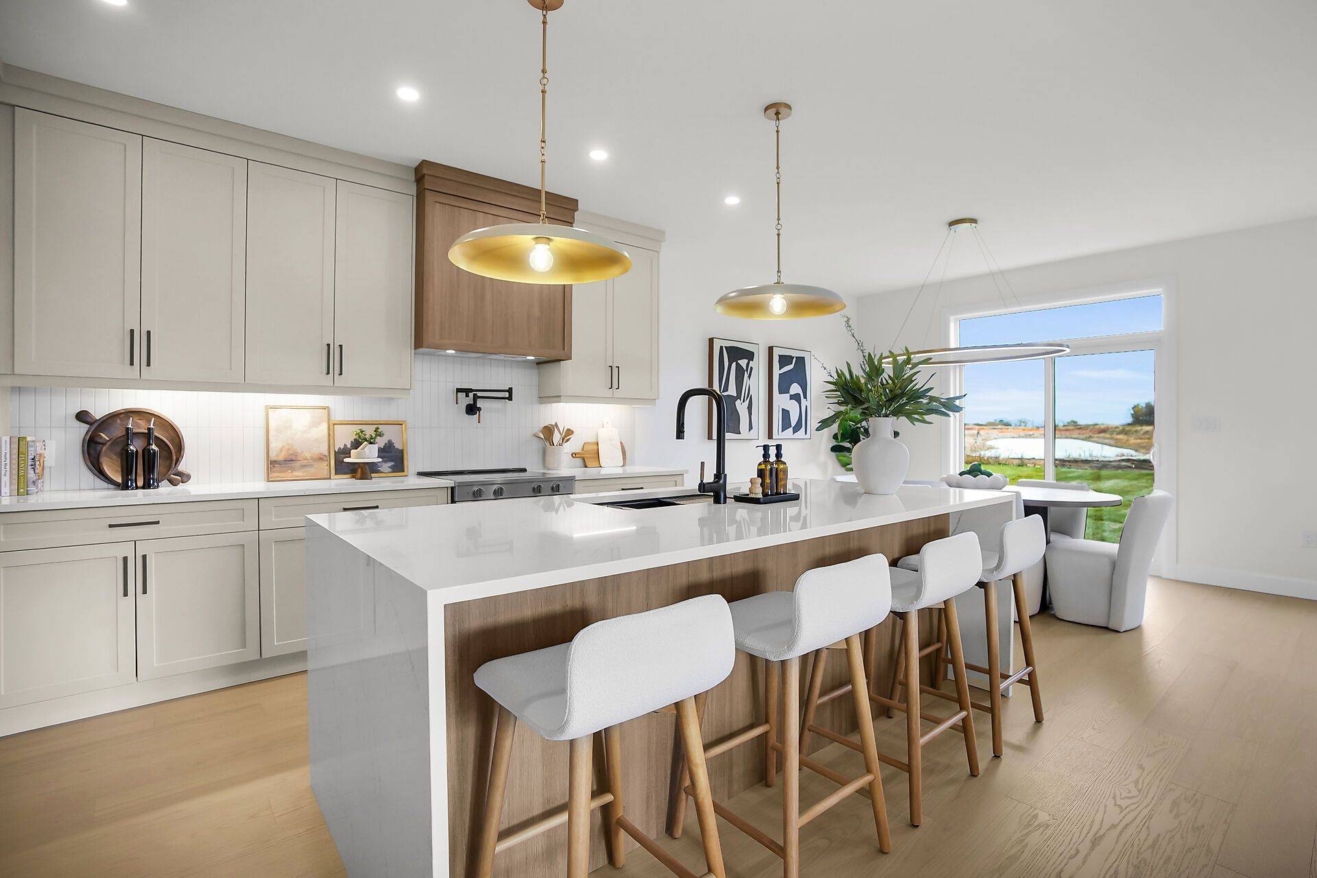 London South, ON N6P 0J6,2299 Darwin CRES