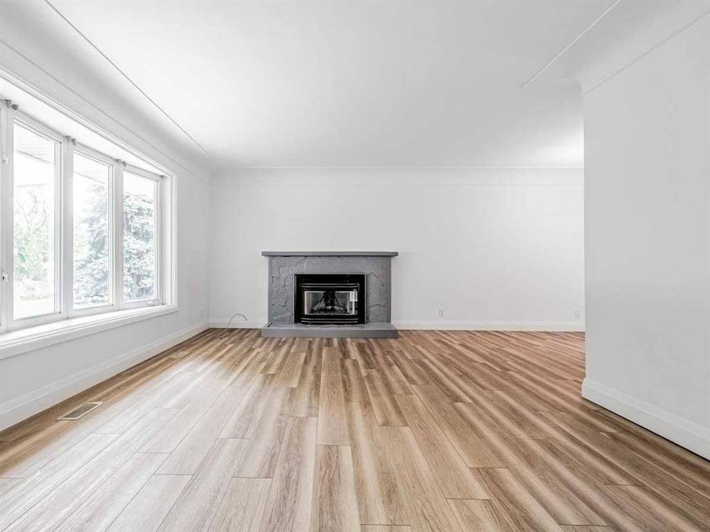 Hamilton, ON L9G 2H9,15 Miller DR