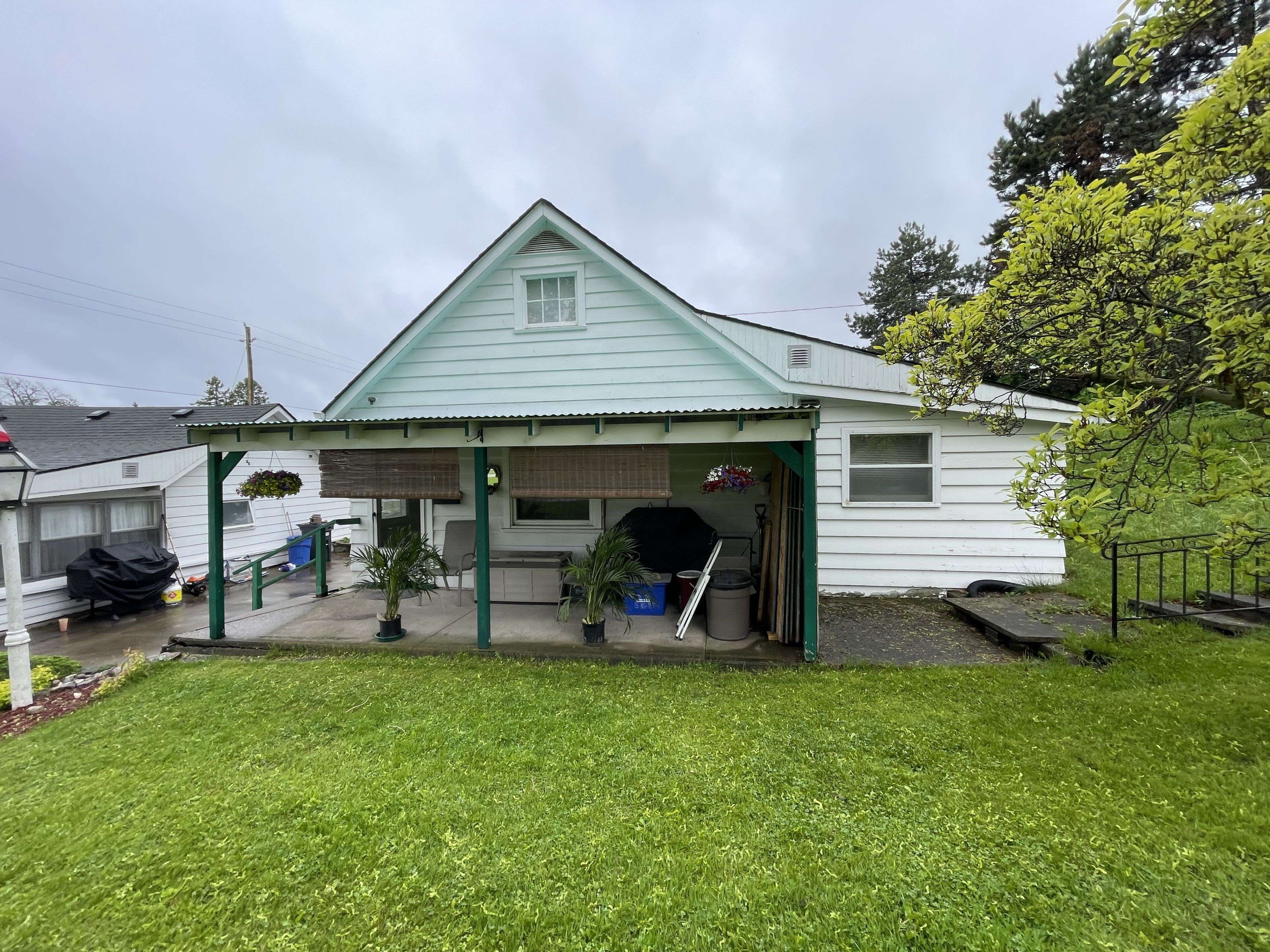 Fort Erie, ON L2A 1B2,166 Lakeshore RD