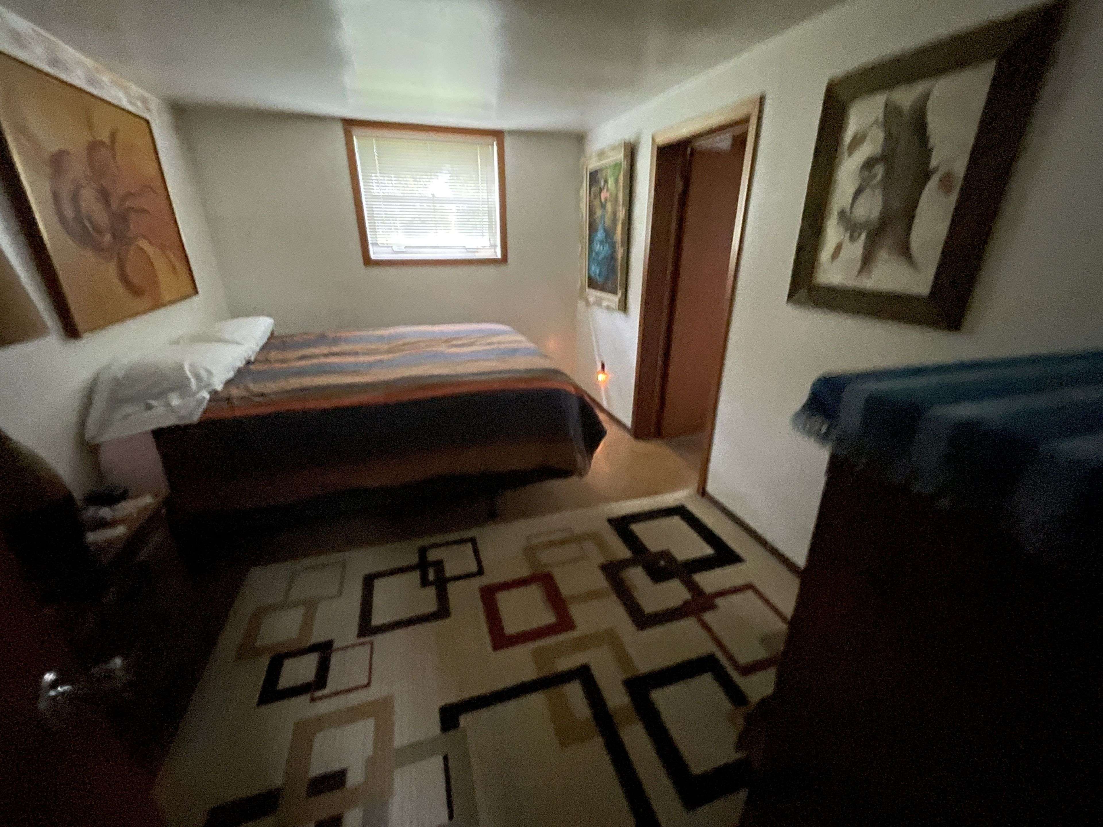 Fort Erie, ON L2A 1B2,166 Lakeshore RD