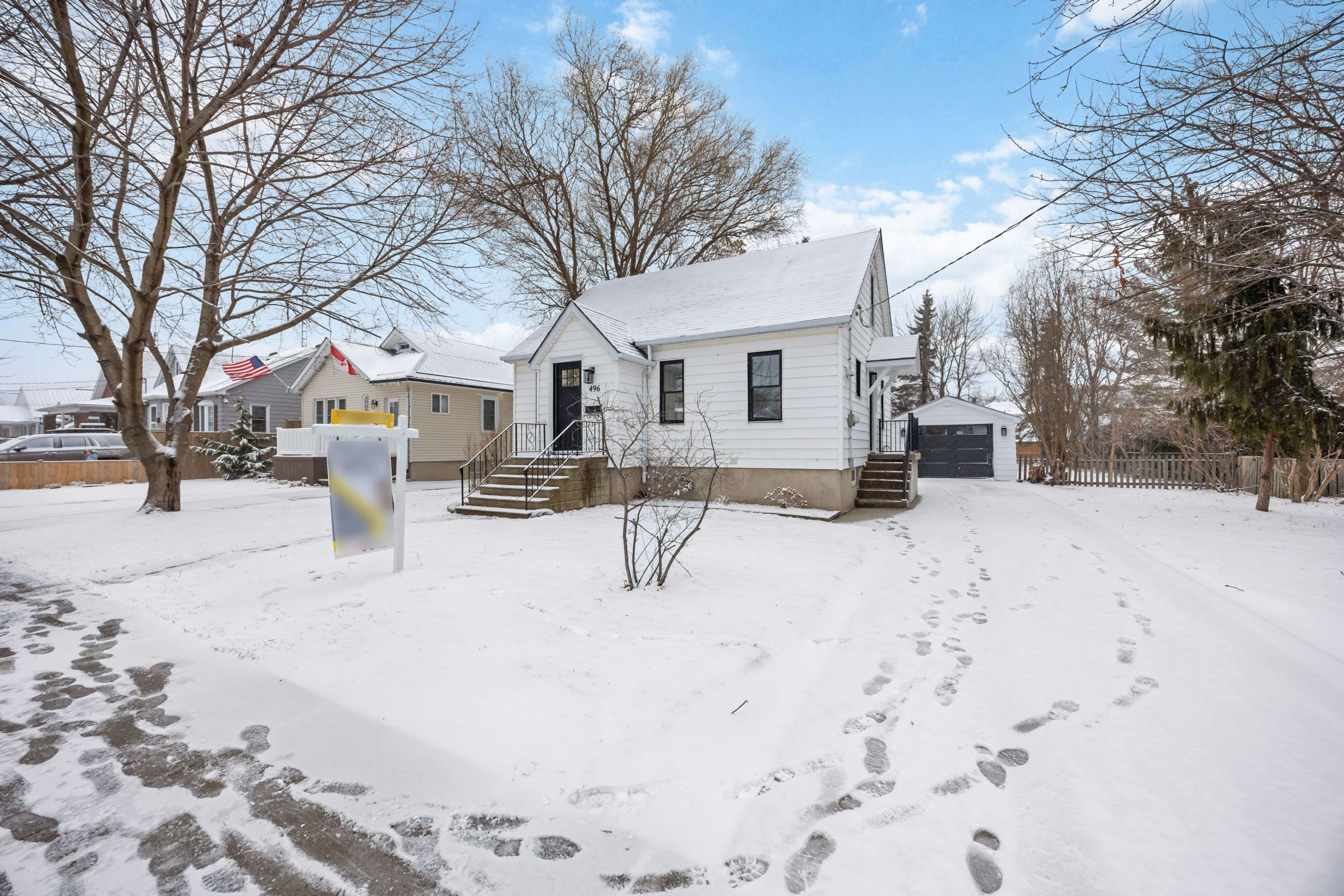 Sarnia, ON N7T 1R7,496 Talfourd ST