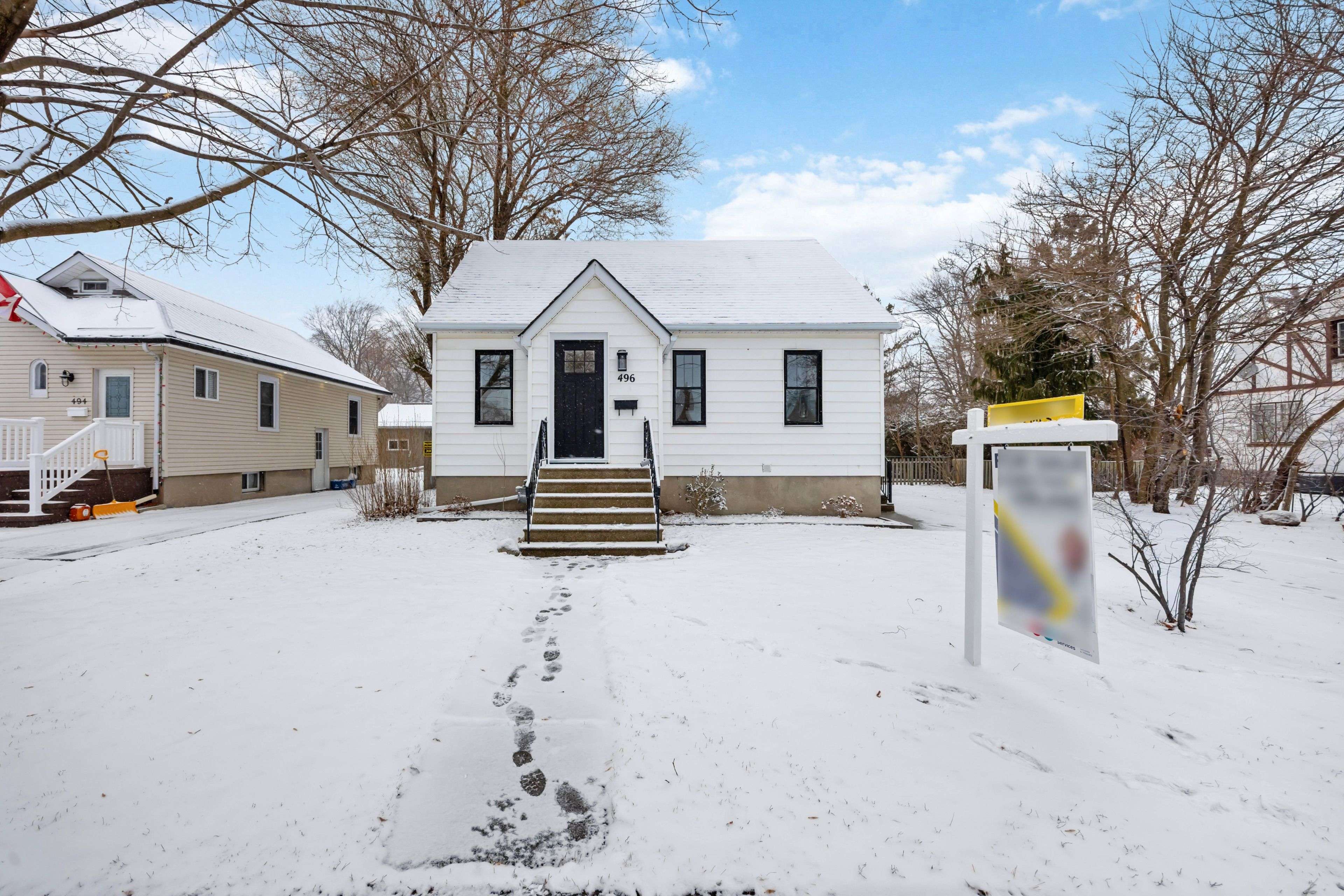 Sarnia, ON N7T 1R7,496 Talfourd ST