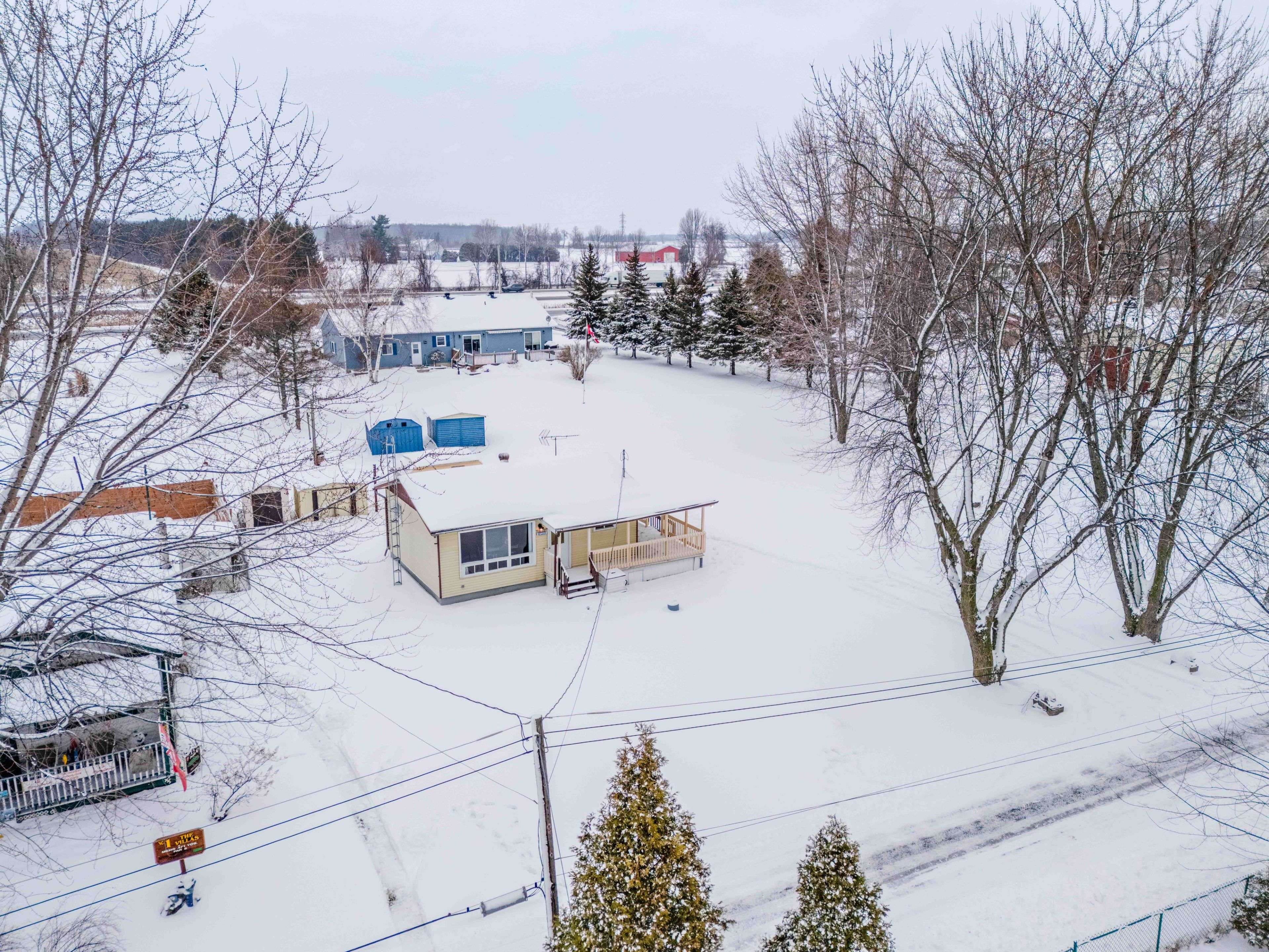 South Glengarry, ON K0C 1E0,20935 Oliver LN