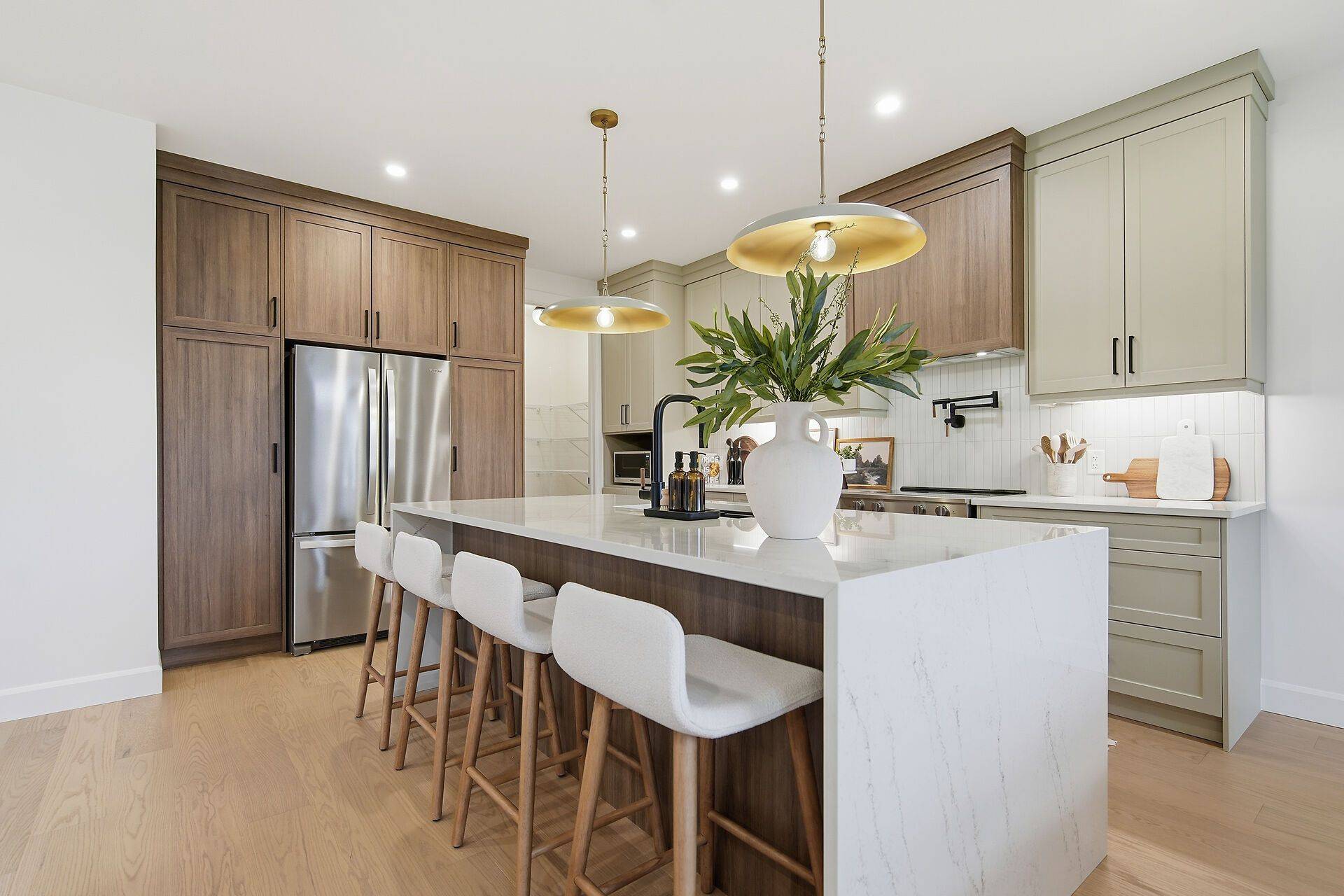 London South, ON N6P 0J6,2287 Darwin CRES