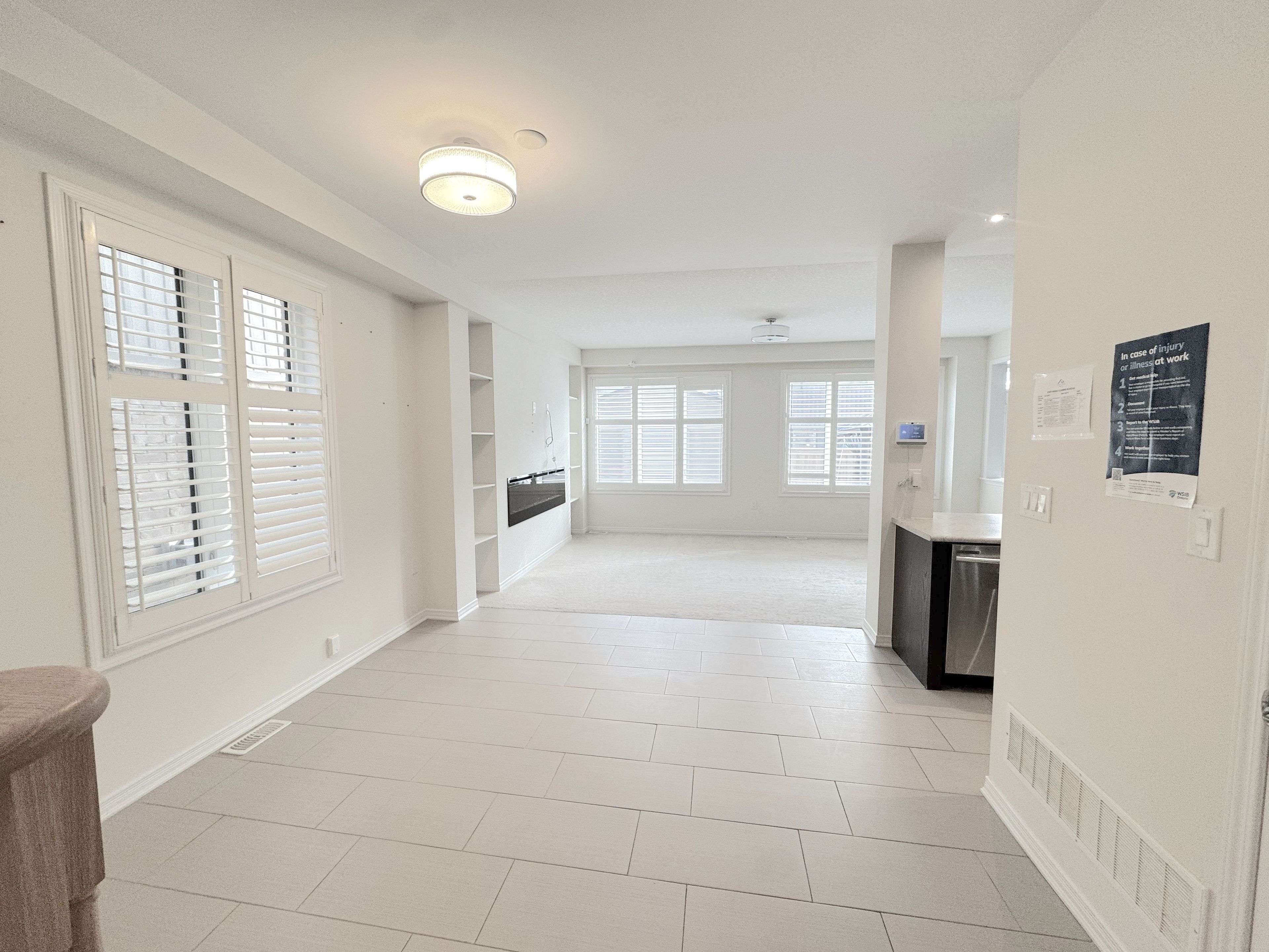 Haldimand, ON N3W 0B9,32 Mull AVE