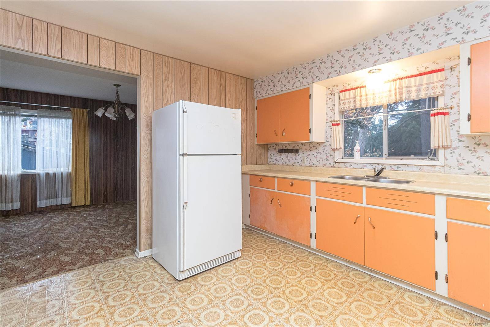 Langford, BC V9B 3S9,2834 Aldwynd Rd