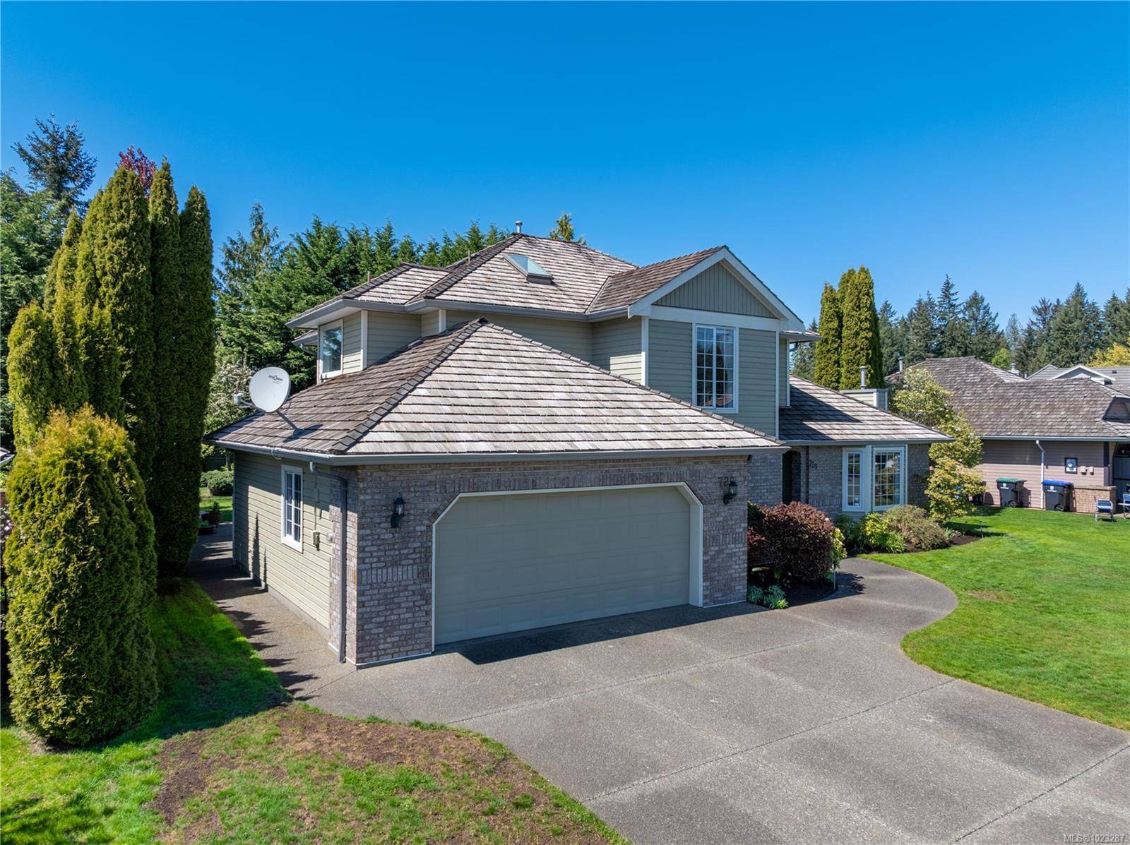 Courtenay, BC V9N 8R5,729 Crown Isle Dr