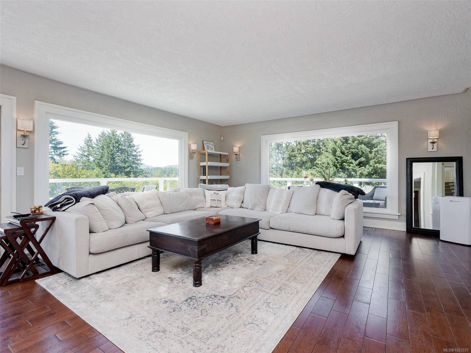 Shawnigan Lake, BC V0R 2W2,2564 Lavinia Rd