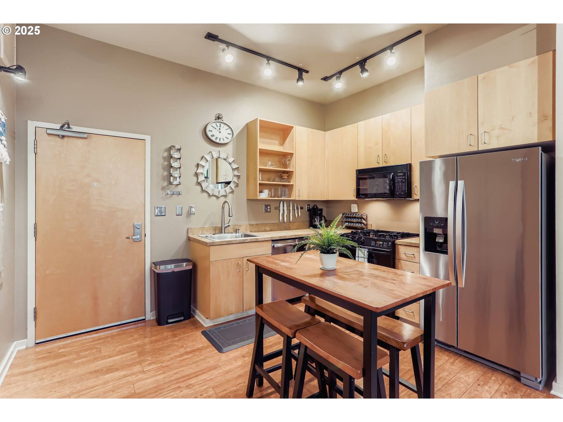 Hillsboro, OR 97124,1425 NE 61ST AVE #310