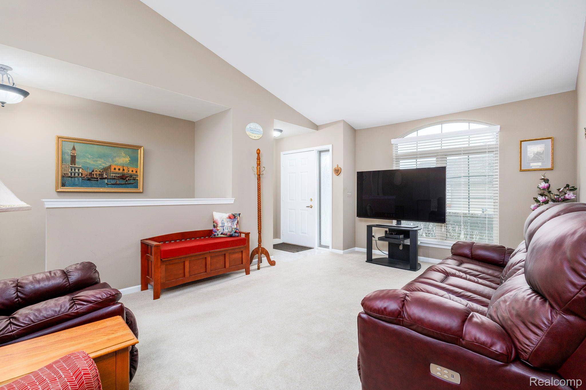 Macomb, MI 48044,46436 Imperial LN